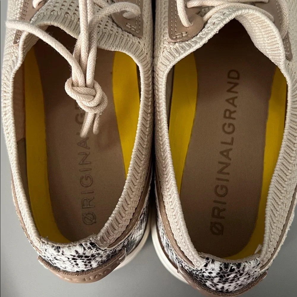 Cole Haan Original Grand Meridian Oxford Beige/Snake Print Size 9M